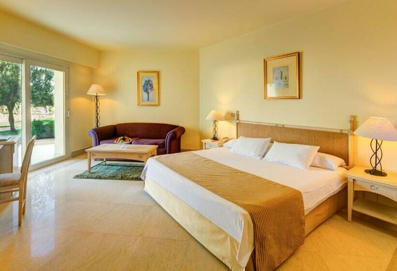 庭の見えるスタンダードトリプルルーム, Aurora Oriental Resort Sharm El Sheikh