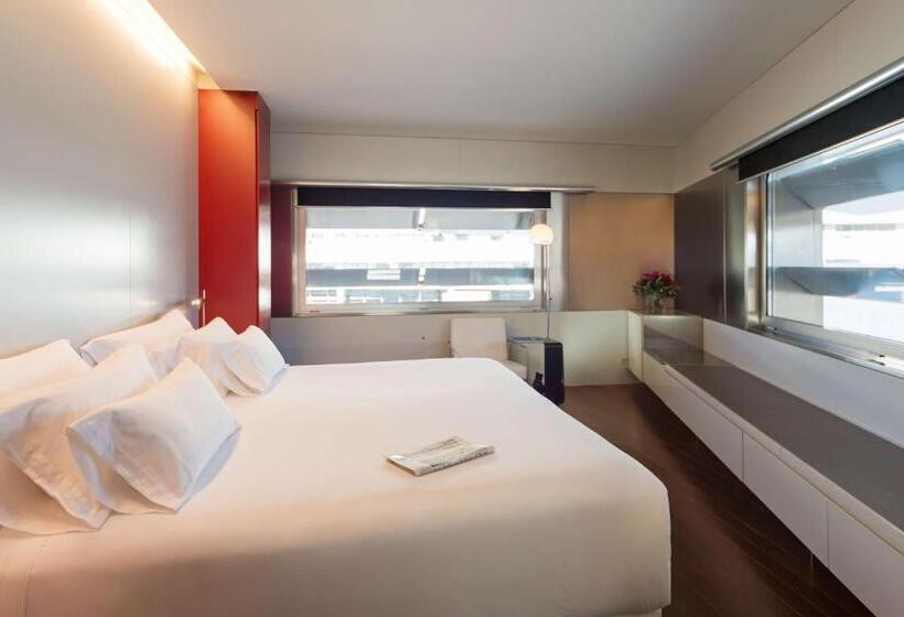 Полулюкс, NH Collection Barcelona Constanza