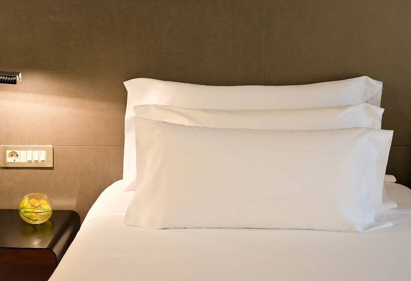 Трехместный Номер Superior, NH Collection Barcelona Constanza