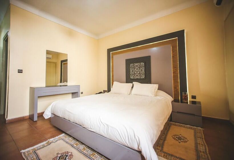 Chambre Standard Individuelle, Bab Mansour
