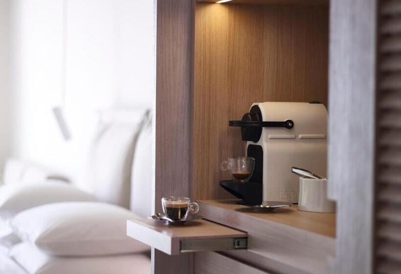 2 Bedroom Superior Room, Bill & Coo Mykonos  The Leading Hotels Of The World