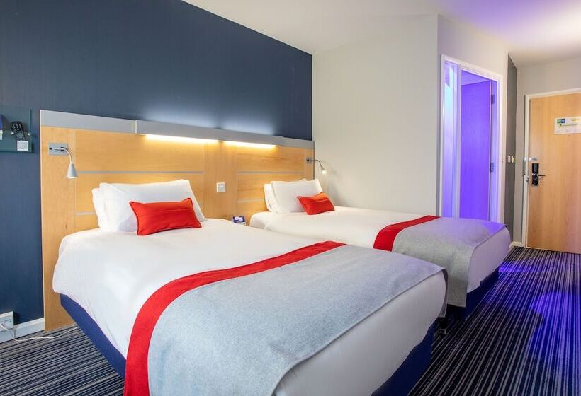 スタンダードルーム, Holiday Inn Express Dunfermline, An Ihg