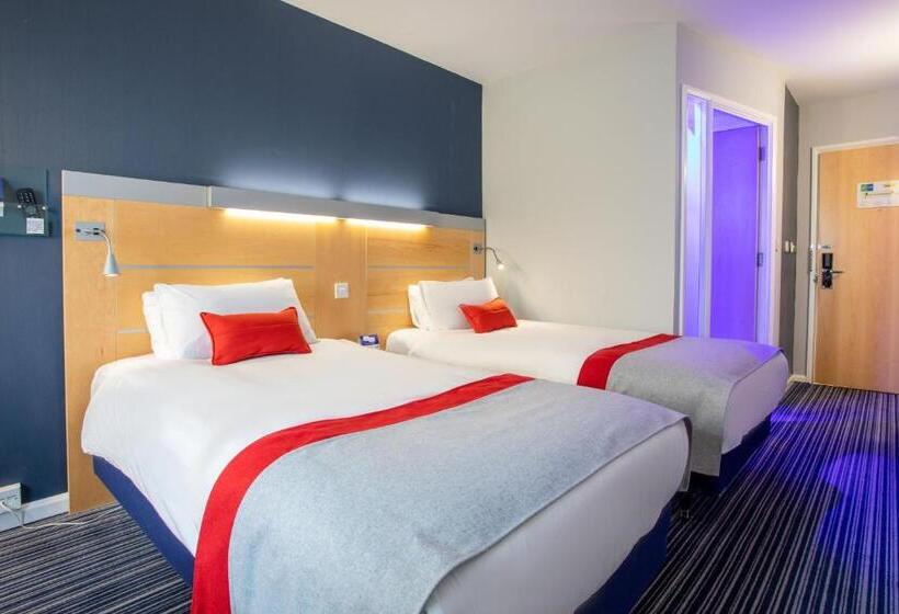 スタンダードルーム, Holiday Inn Express Dunfermline, An Ihg