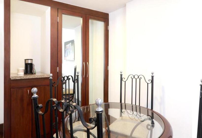 Chambre Standard, Holiday Inn Hotel & Suites Centro Historico, An Ihg