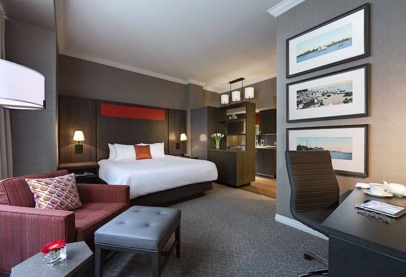 スーペリアースイート, One King West Hotel And Residence