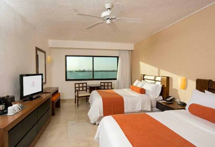 חדר דלוקס נוף לאגם, Flamingo Cancun - All Inclusive