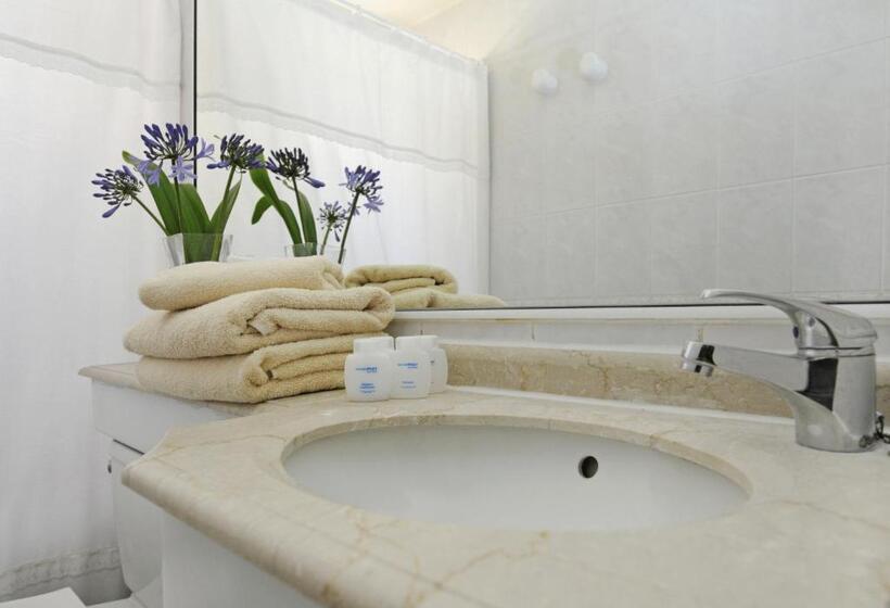 آپارتمان 2 خوابه, Mr Mar Suites