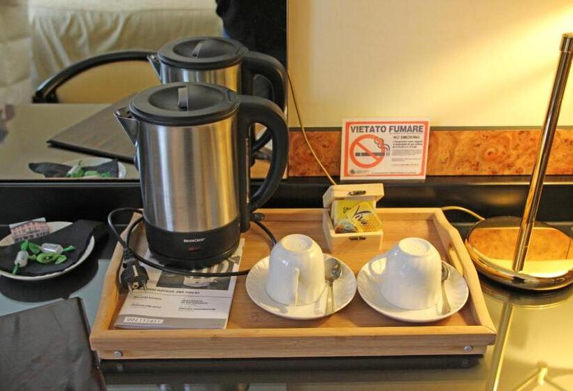 Люкс, Park Hotel Villa Leon D Oro