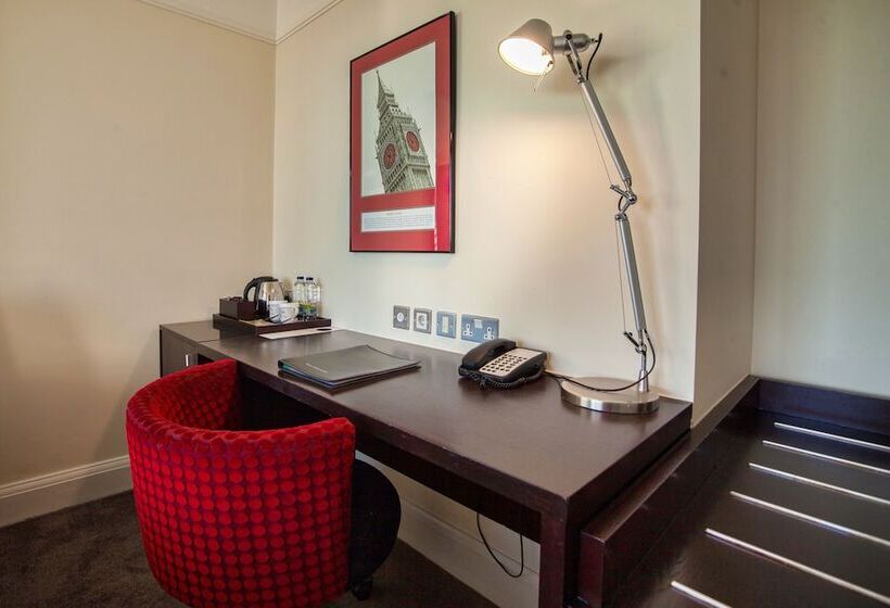 Номер Executive, Carlton Hotel Blanchardstown