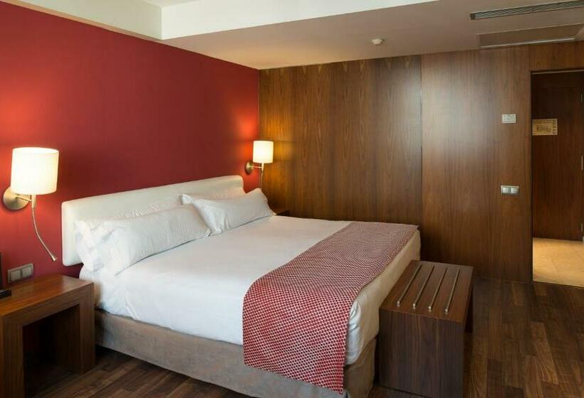 Номер Стандарт, Catalonia Ramblas 4* Sup