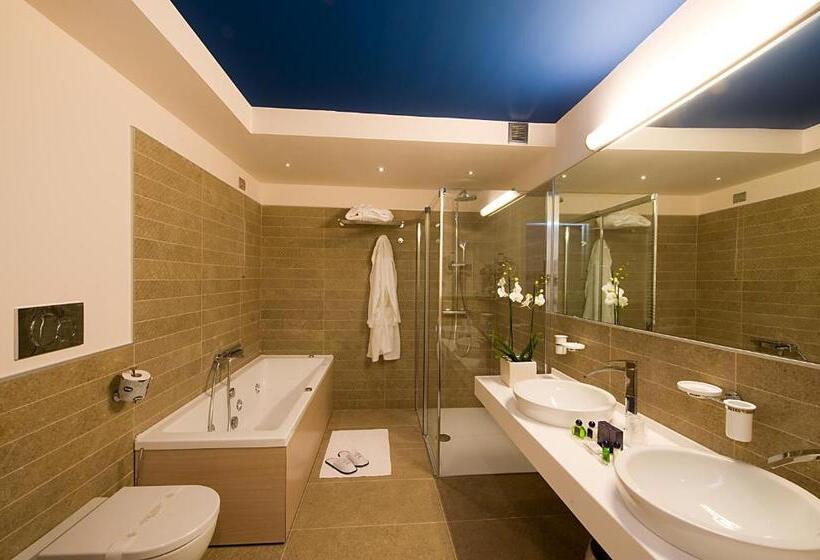 سوییت جونیور, Relais Dell'Olmo