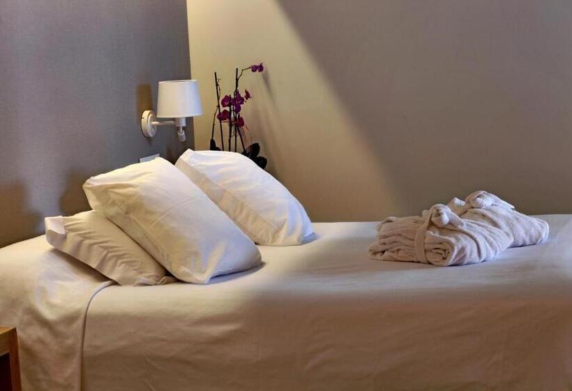 四人豪华间, & Apartaments Thalassa Sport & Spa