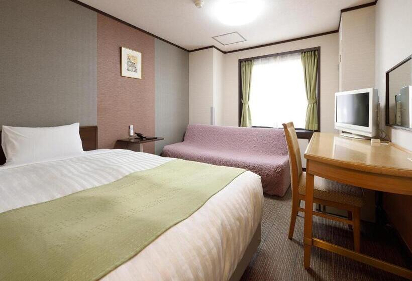 Quarto Superior Individual, Belmont