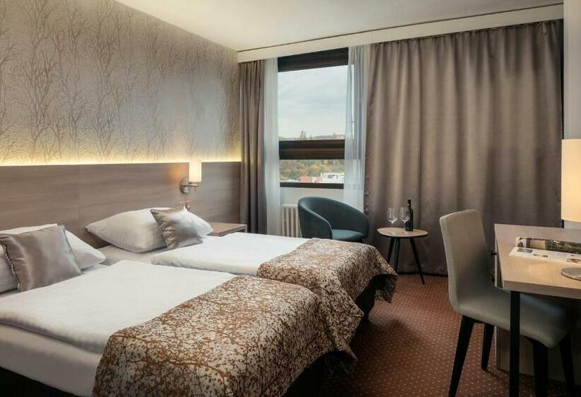 اتاق خانوادگی, Congress & Wellness Hotel Olsanka