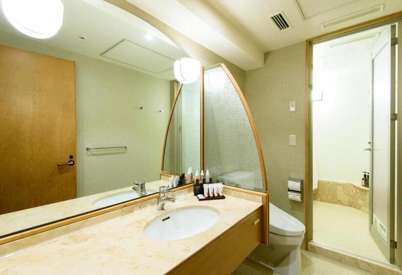Номер Deluxe, Kanazawa Tokyu