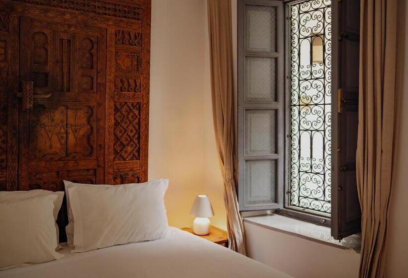اتاق استاندارد با تخت بزرگ, Outsite Marrakesh