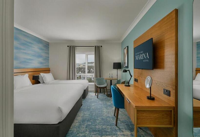 스탠다드 트리플 룸, Waterford Marina