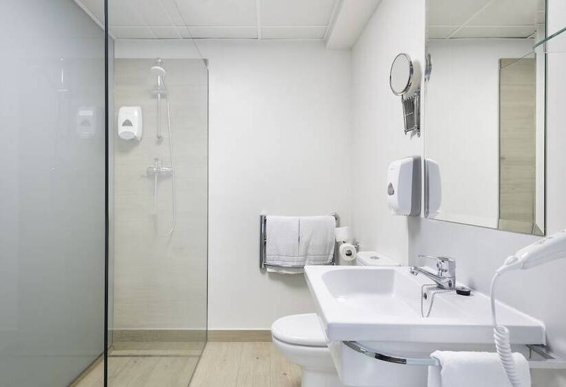 Номер Стандарт с Террасой, Aparthotel Bcn Montjuic