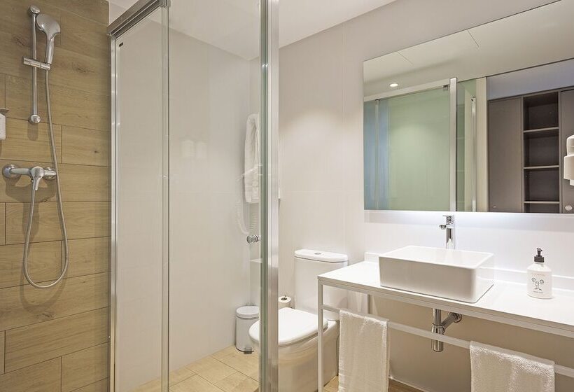 Номер Стандарт, Aparthotel Bcn Montjuic