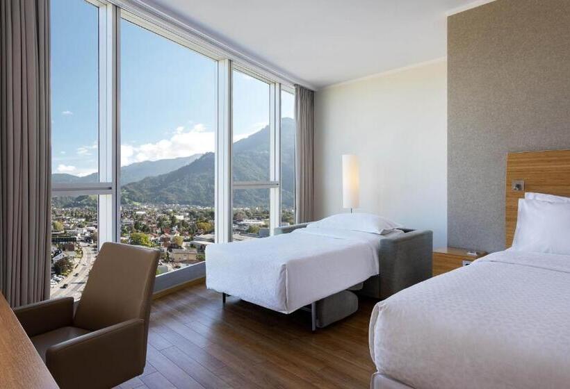 Номер Deluxe, Four Points By Sheraton Panoramahaus Dornbirn