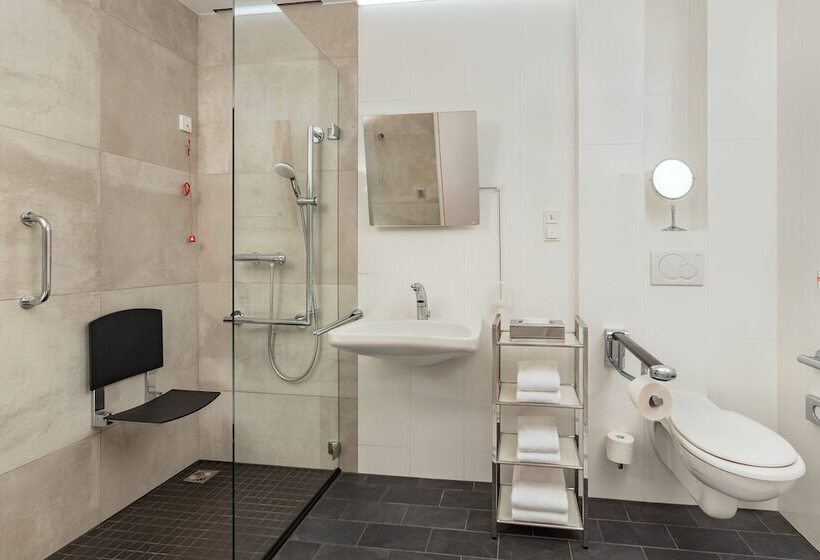 Номер бизнес-класса, Four Points By Sheraton Panoramahaus Dornbirn