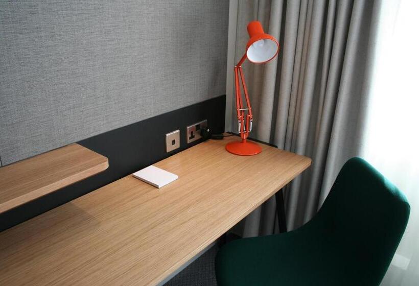 اتاق استاندارد, Holiday Inn South Normanton M1, Jct.28, An Ihg