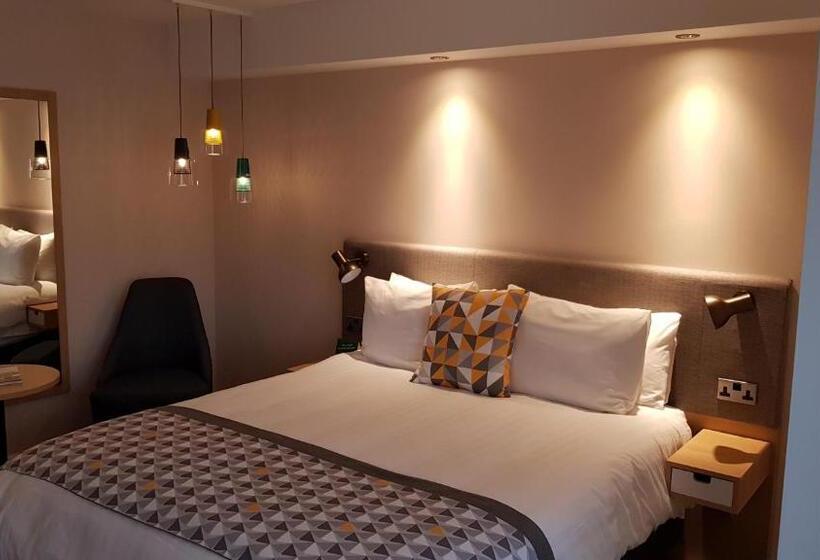 اتاق لوکس با تخت بزرگ, Holiday Inn South Normanton M1, Jct.28, An Ihg
