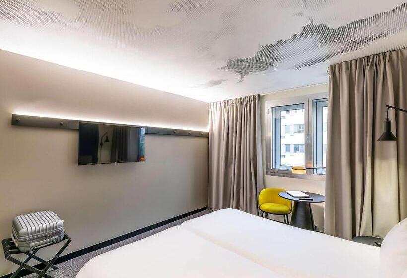 Habitación Familiar, Ibis Malaga Centro Ciudad