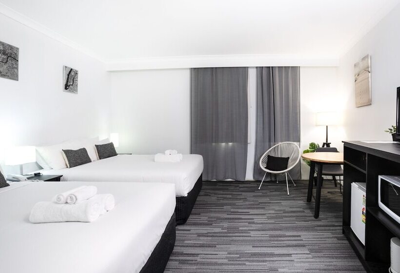 Quarto Deluxe, Joondalup City
