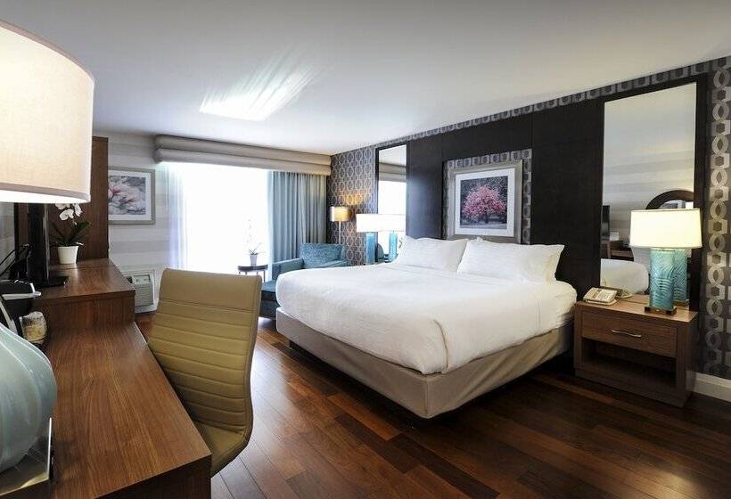 חדר סטנדרט, Holiday Inn Niagara Falls By The Falls, An Ihg