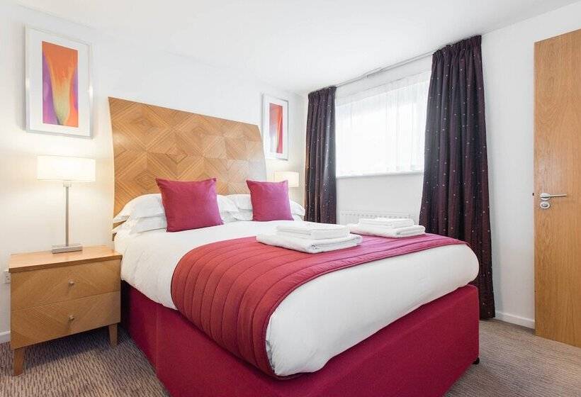 Апартаменты 2 Спальни, Premier Suites Newcastle