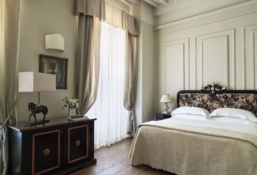 Номер Superior, Villa Di Piazzano   Small Luxury Hotels Of The World