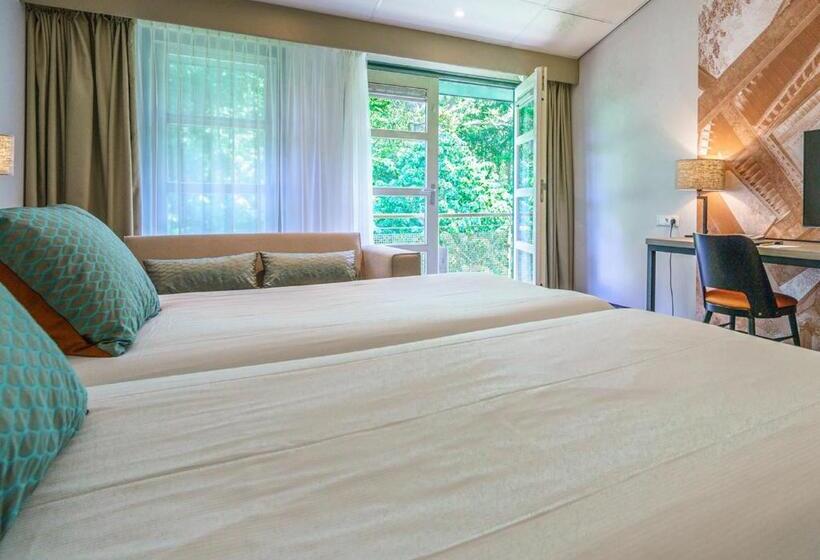 Номер Superior, Parkhotel Tjaarda