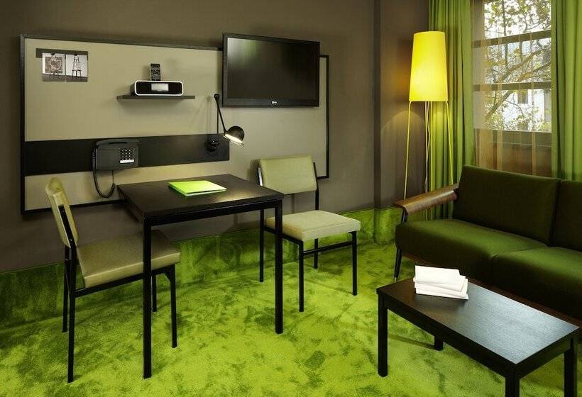 Номер Стандарт, 25hours Hotel The Goldman