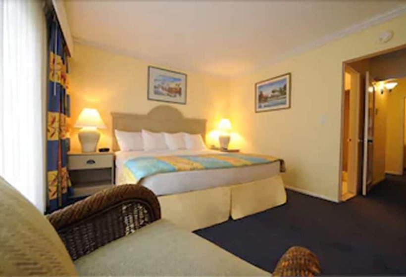جناح, Bay View Suites Paradise Island