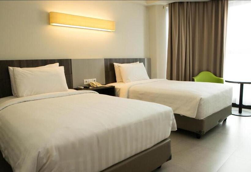 Номер Deluxe, Swiss Belhotel Borneo Samarinda