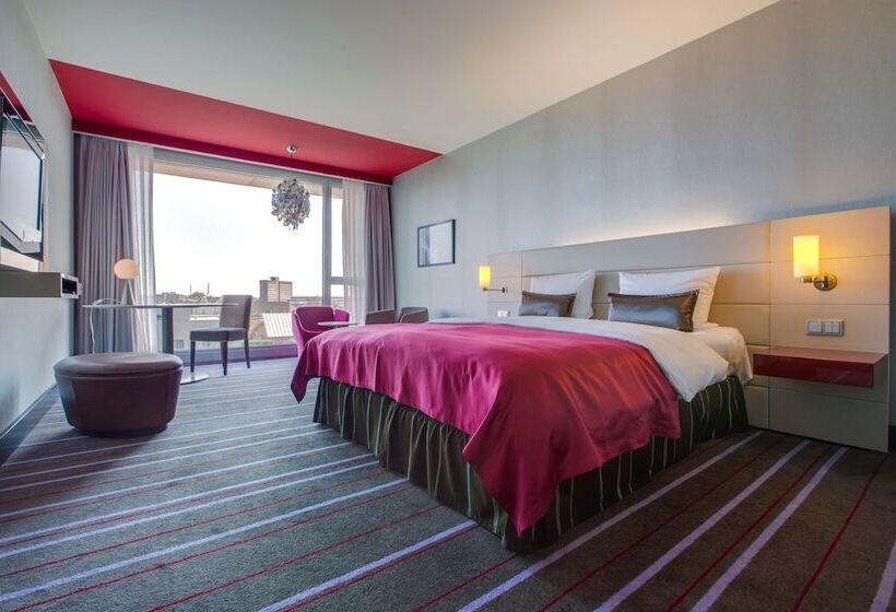 프리미엄 룸, Radisson Blu Media Harbour Hotel, Düsseldorf