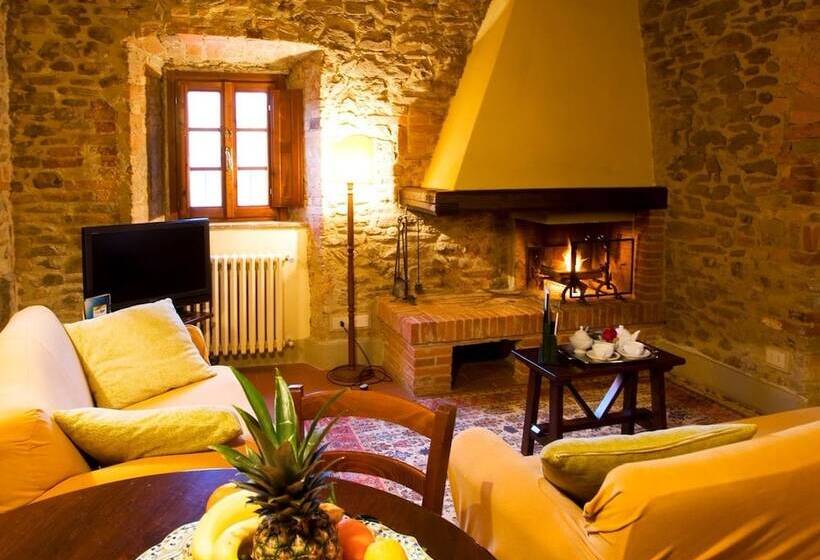Полулюкс, Monsignor Della Casa Country Resort & Spa