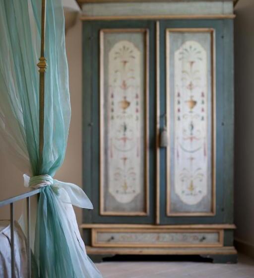 Семейный Номер, Residenza D Epoca San Crispino