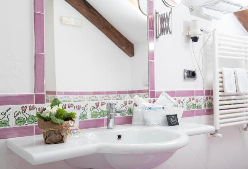 Трехместный Номер Deluxe, Villa Annalara Charme And Relax