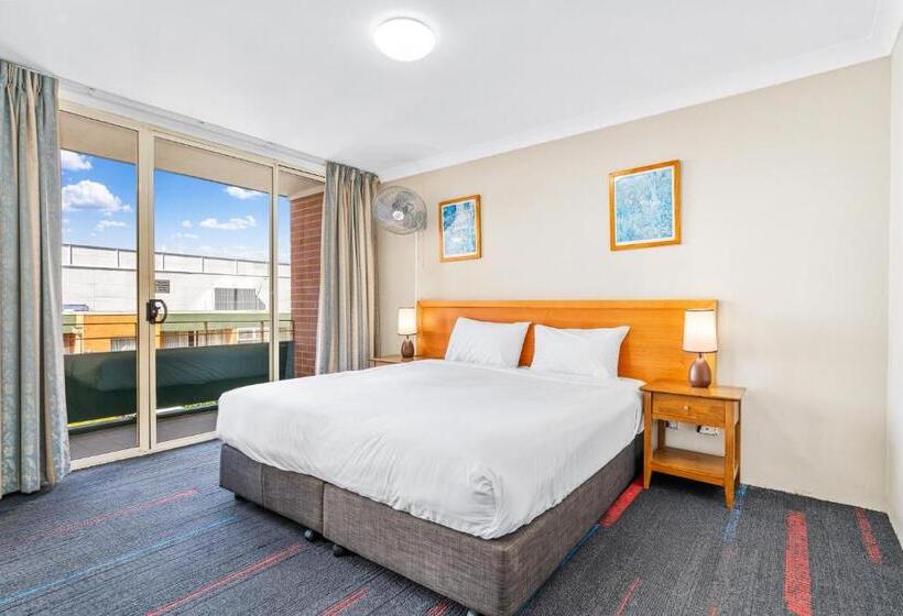 3 베드룸 이그제큐티브 아파트, Apx Parramatta