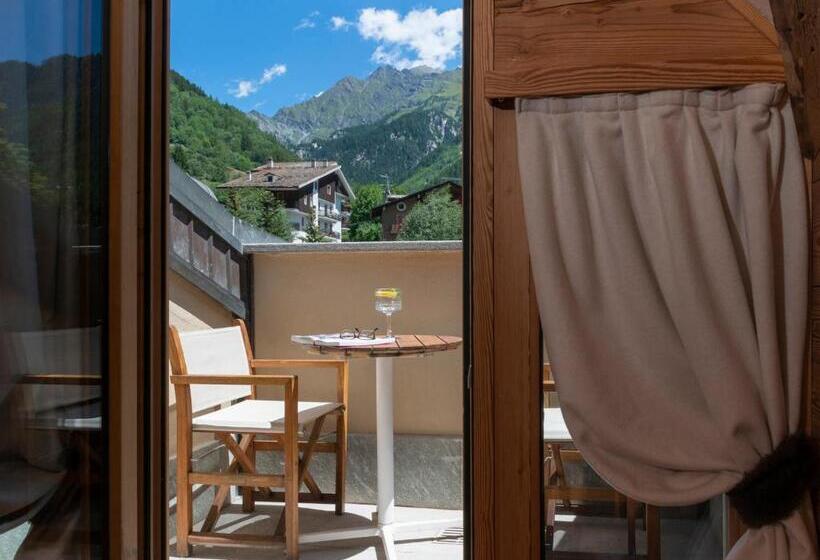 Полулюкс Одноместный с Террасой, Gran Baita Hotel & Wellness