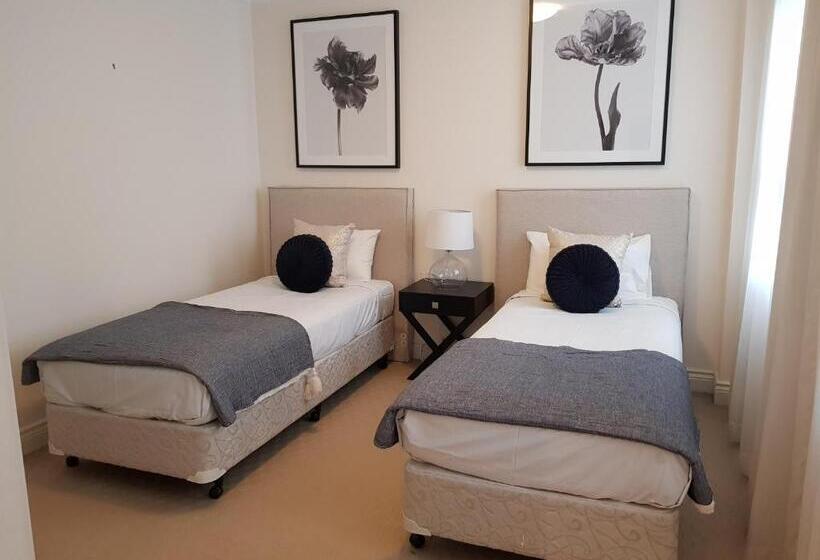 Apartamento 2 Dormitórios, Macarthur Chambers