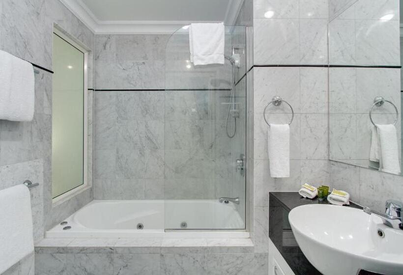 Apartamento 2 Dormitórios, Macarthur Chambers