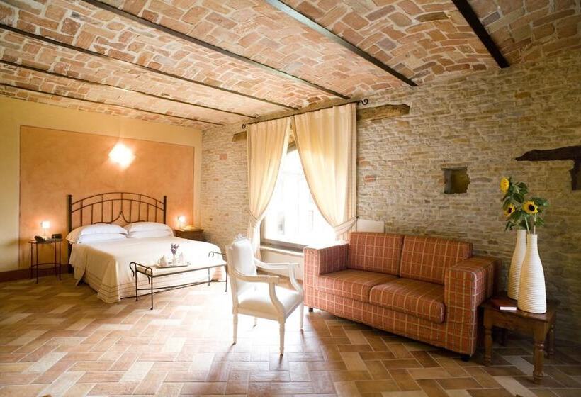 Полулюкс, Relais Montemarino