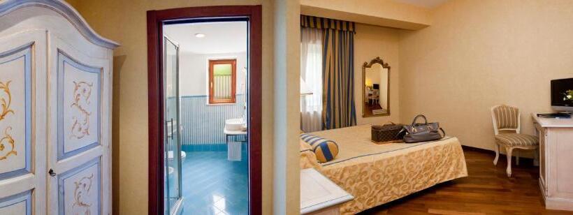 اتاق استاندارد, Punta Campanella Resort & Spa
