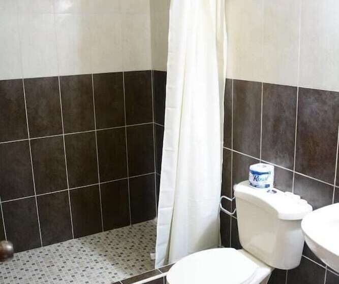 اتاق استاندارد یک نفره, Sherwood