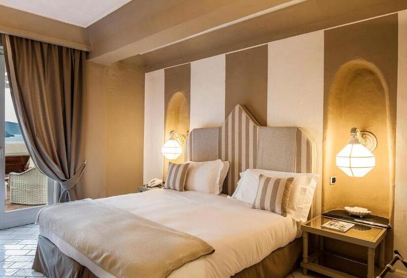 اتاق لوکس, Therasia Resort Sea And Spa   The Leading Hotels Of The World