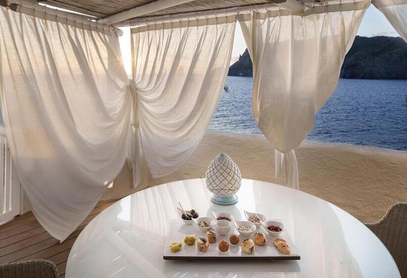 سوییت, Therasia Resort Sea And Spa   The Leading Hotels Of The World