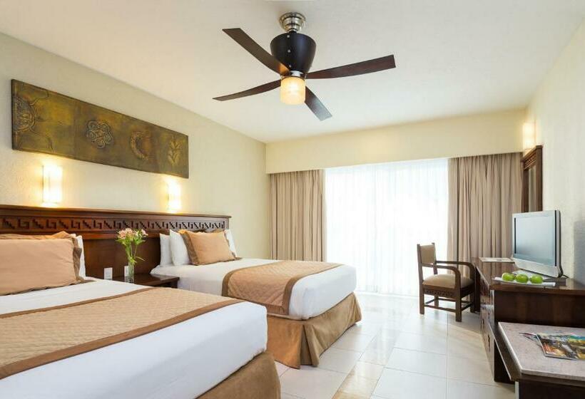 Quarto Deluxe Vista Jardim, Bluebay Grand Esmeralda - All Inclusive
